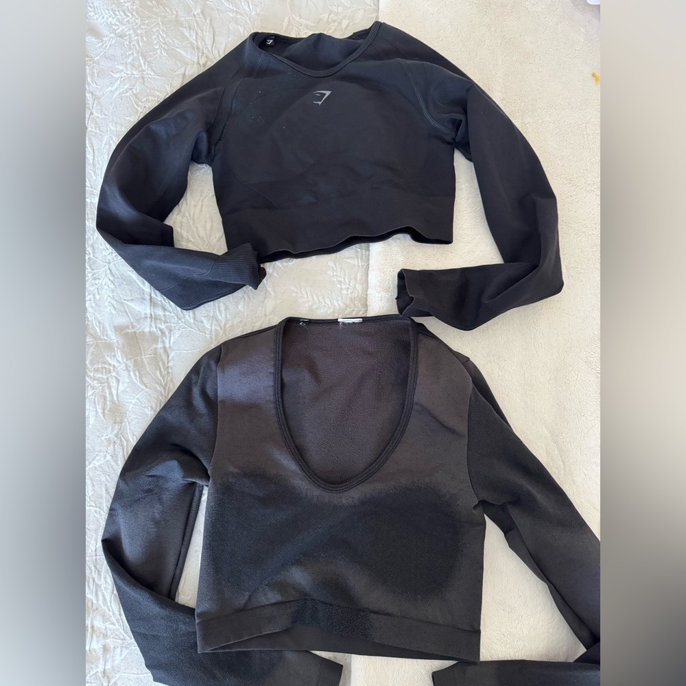 X2 GYMSHARK Long sleeve Tops. NEW‼️